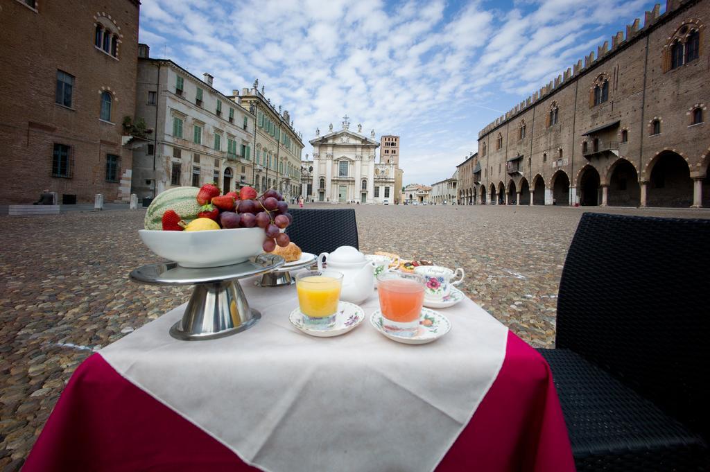 Palazzo Castiglioni Luxury Suite And Rooms Mantova Room photo